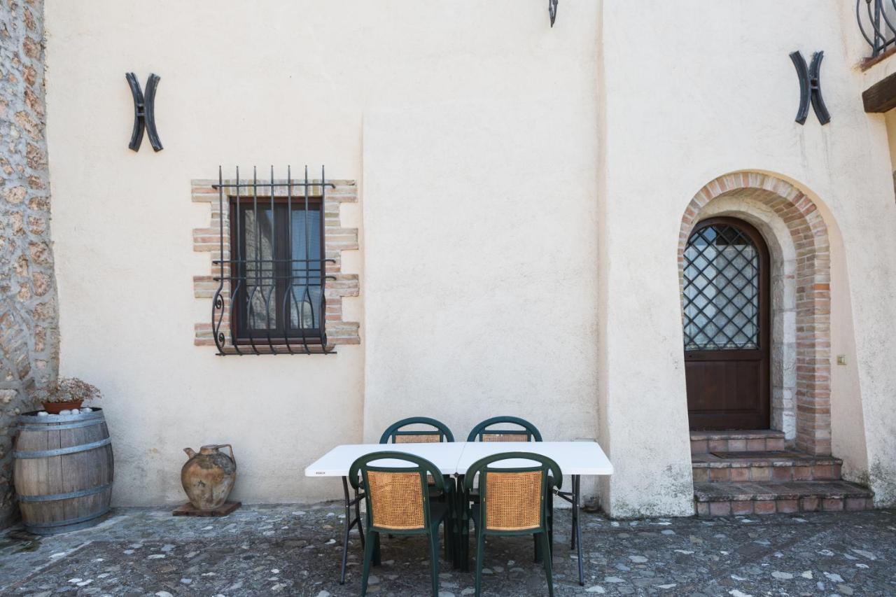 Appartamento Alvavista2 Trevi Bagian luar foto